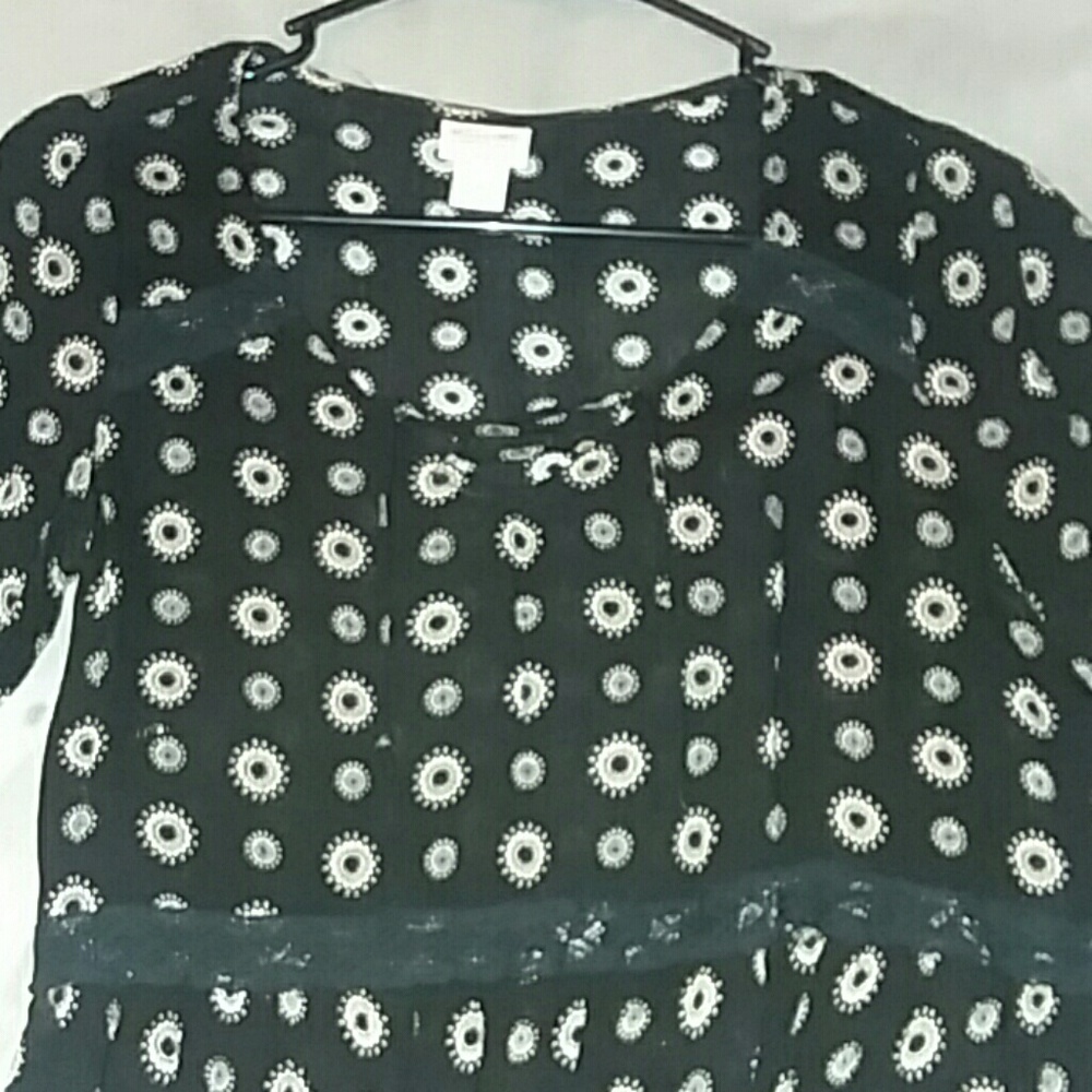 Mossimo long sleeve shirt